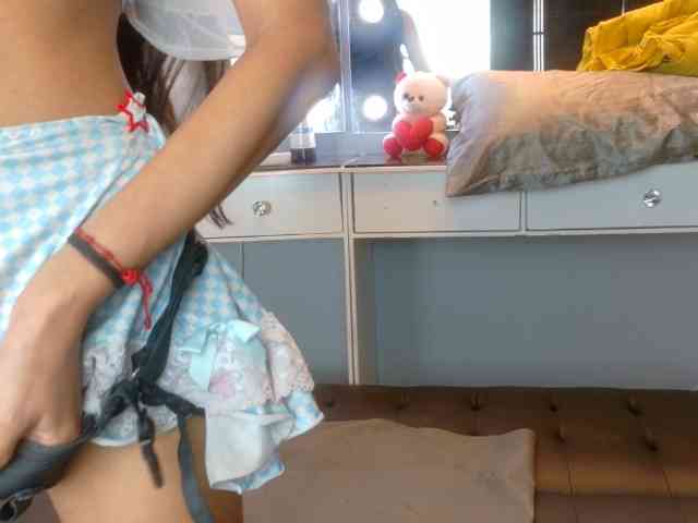 Model: farianachocolatecrememia