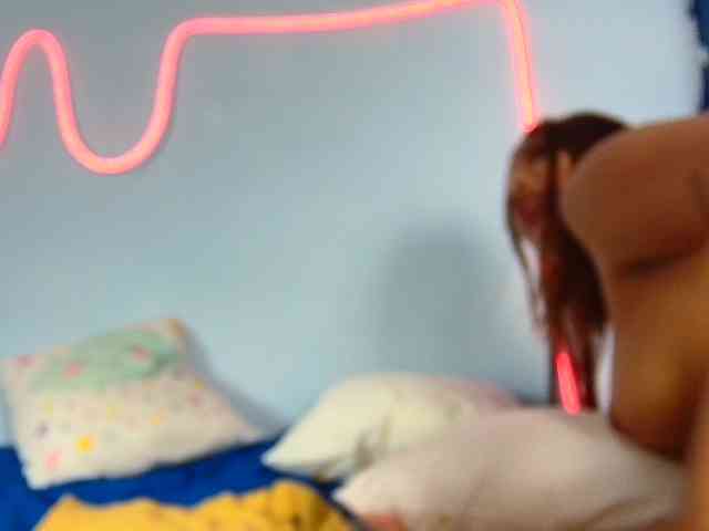 Model: farianachocolatecrememia