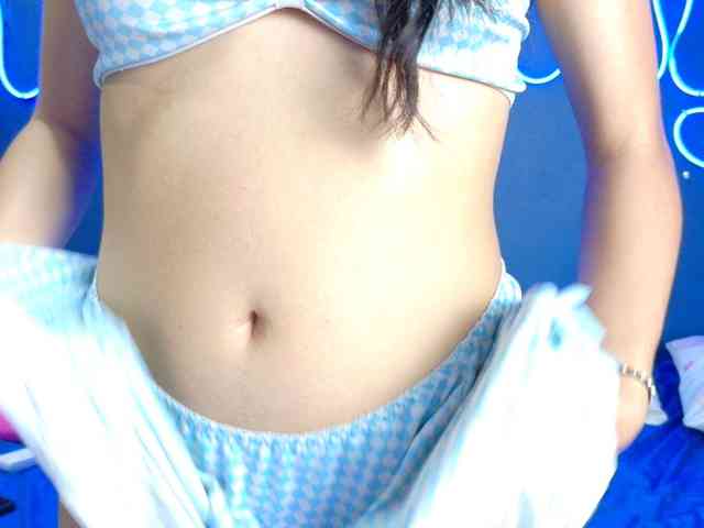 Model: farianachocolatecrememia