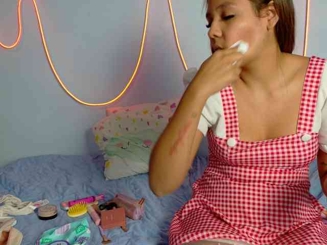 farianachocolatecrememia Sex Cam Show