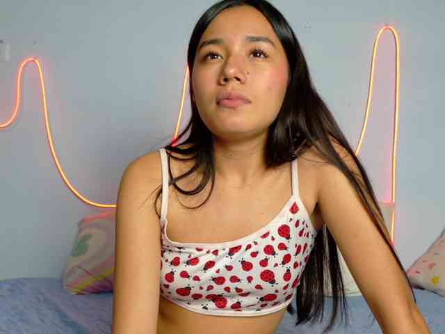 farianachocolatecrememia Sex Cam Show