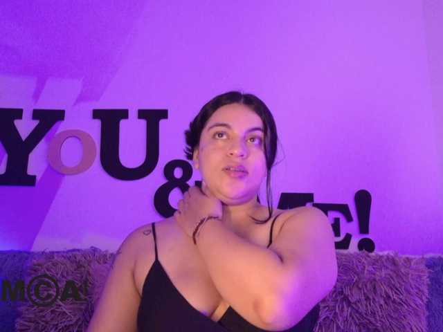 AbbySaphir live cam on BongaCams