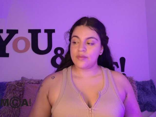 AbbySaphir live cam on BongaCams