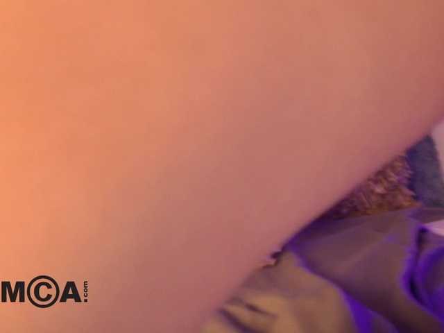 AbbySaphir live cam on BongaCams