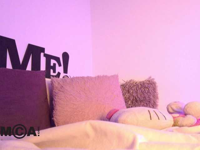 AbbySaphir live cam on BongaCams