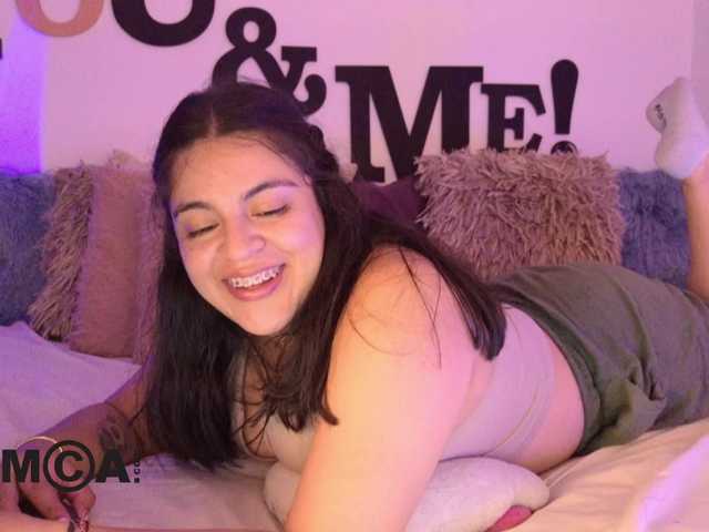 AbbySaphir live webcam show