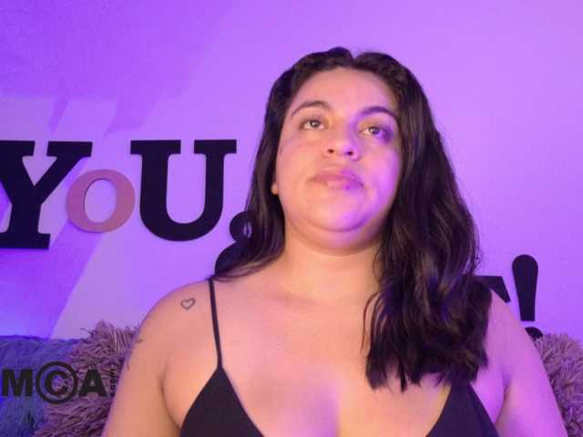 AbbySaphir live cam on BongaCams