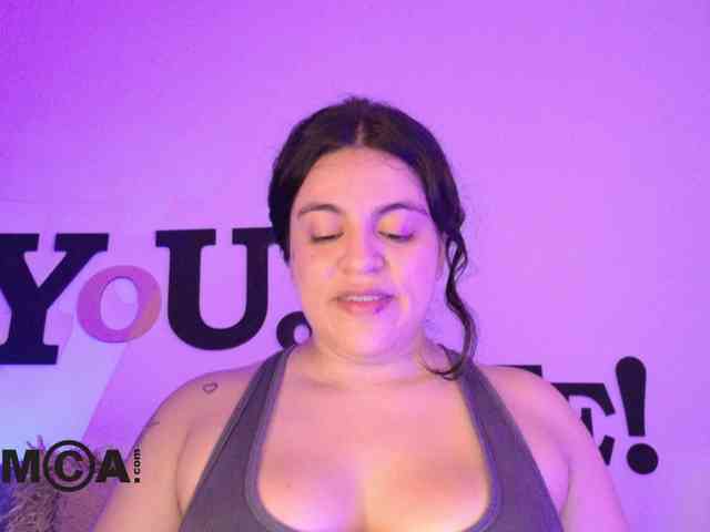 AbbySaphir webcam