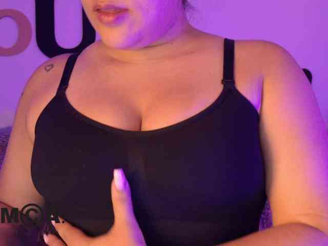 AbbySaphir webcam