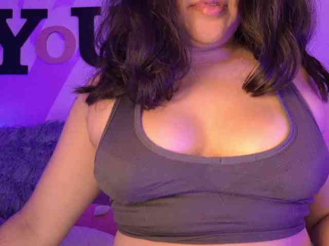 AbbySaphir webcam