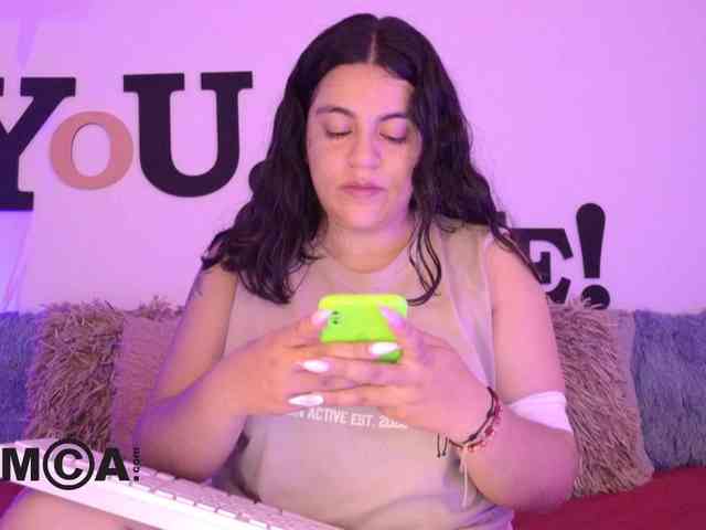 AbbySaphir webcam