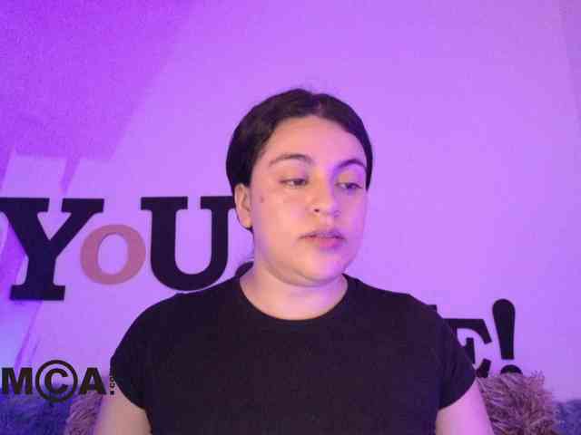 AbbySaphir webcam