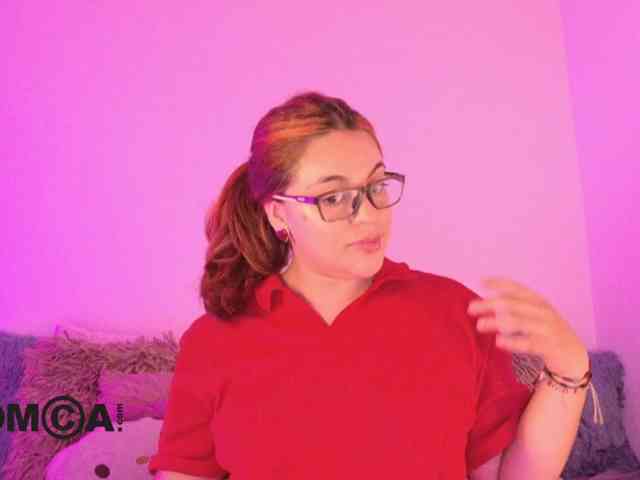 AbbySaphir webcam