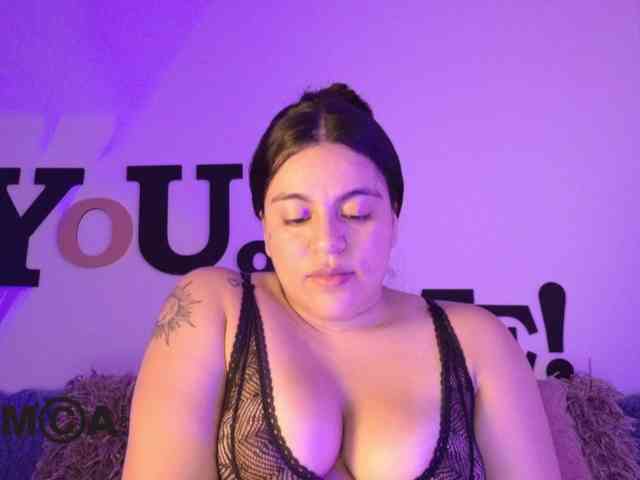 AbbySaphir webcam