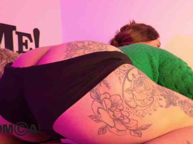 AbbySaphir webcam