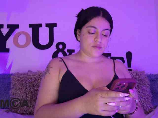 AbbySaphir webcam