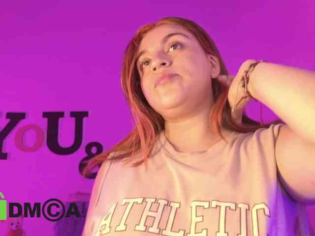 AbbySaphir webcam
