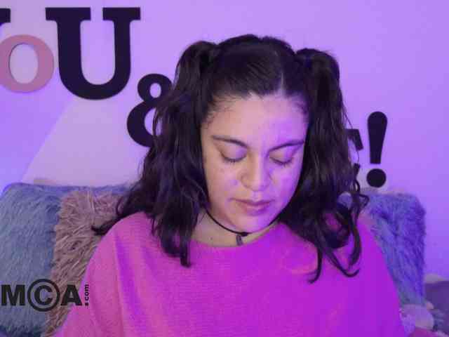 AbbySaphir webcam