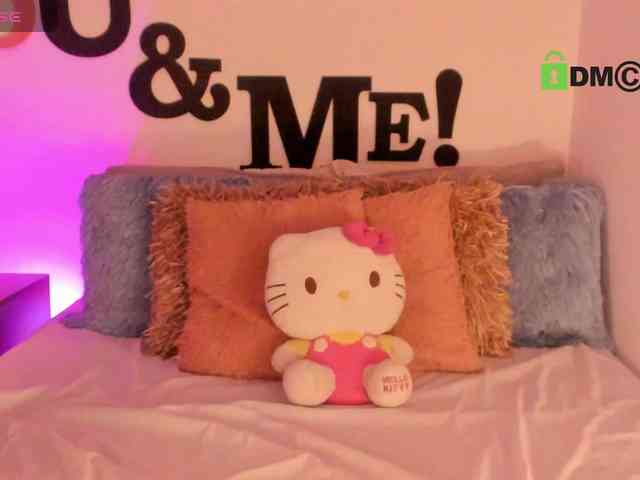 AbbySaphir webcam