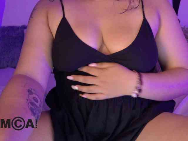 AbbySaphir webcam