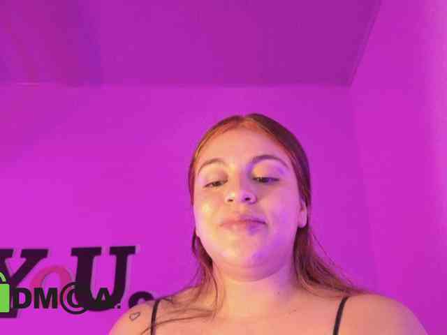 AbbySaphir webcam