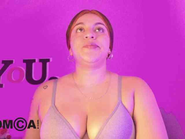 AbbySaphir webcam