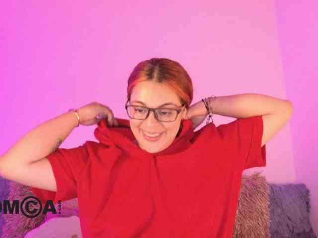 AbbySaphir webcam