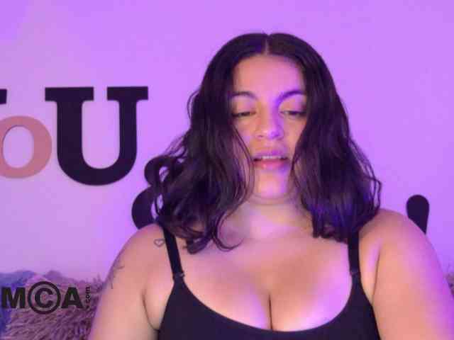 AbbySaphir webcam