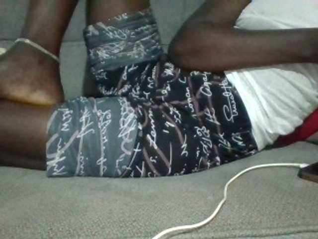 Dizzydose1 live cam on BongaCams