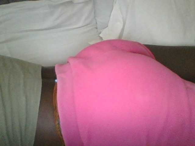 Dizzydose1 live cam on BongaCams