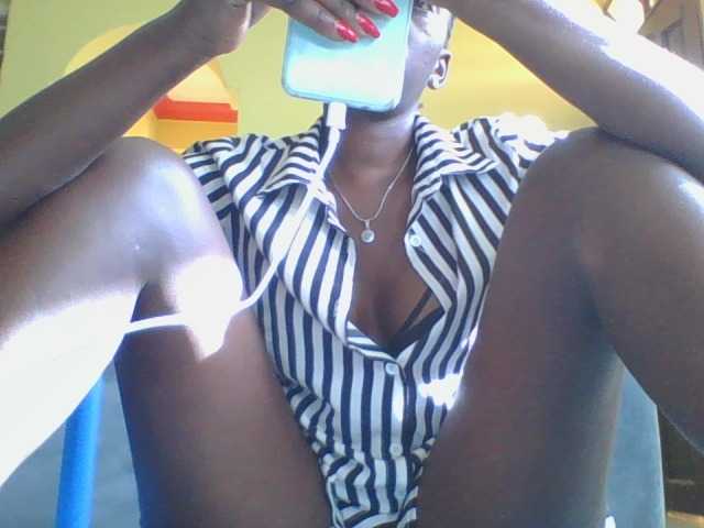 Dizzydose1 webcam bongacams model stream image