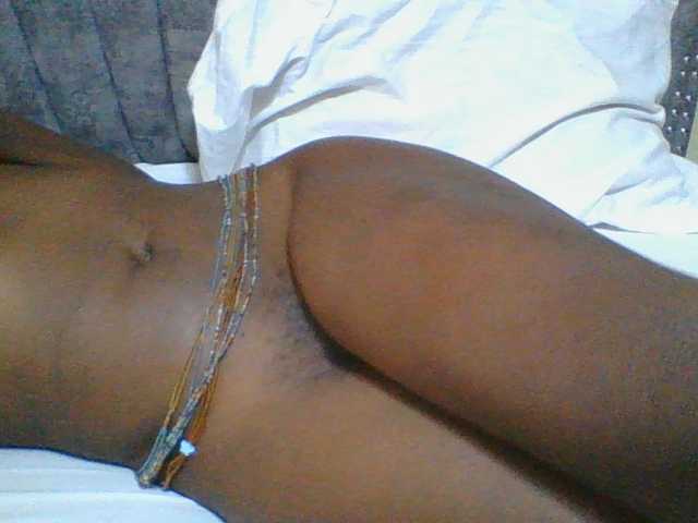 Dizzydose1 live cam on BongaCams