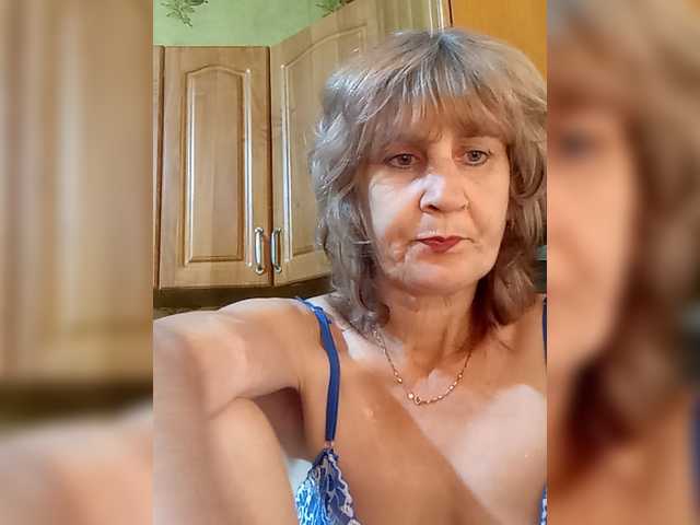 LeilaValentine live cam on BongaCams