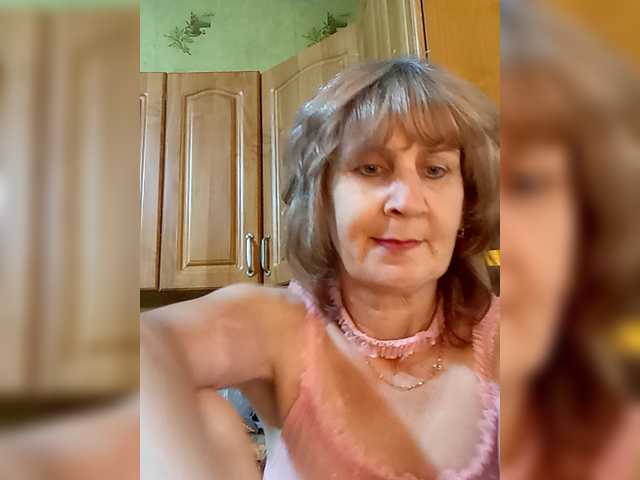 LeilaValentine live cam on BongaCams