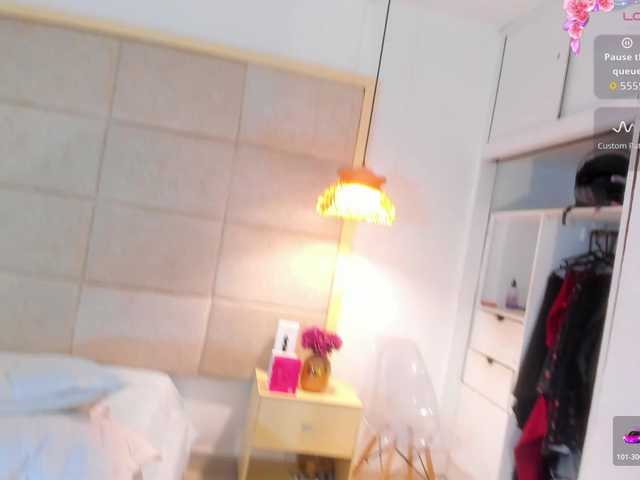 janaadhara live cam on BongaCams