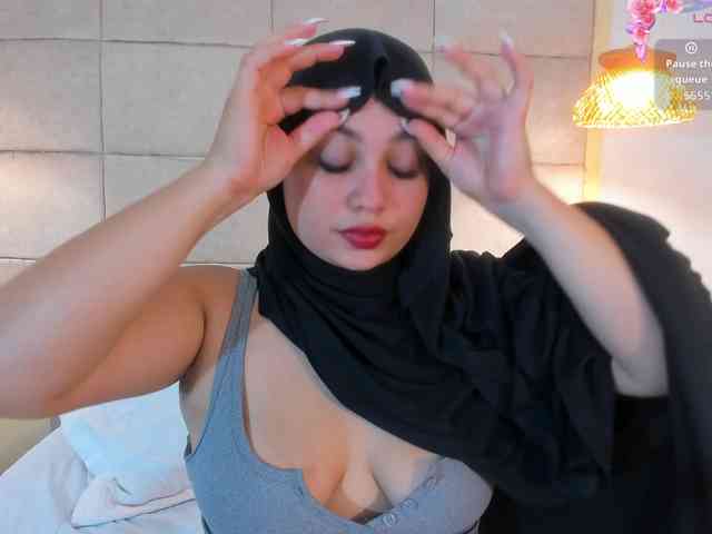 Modelo: janaadhara