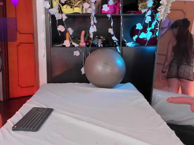 cleopatra-hot live cam on BongaCams