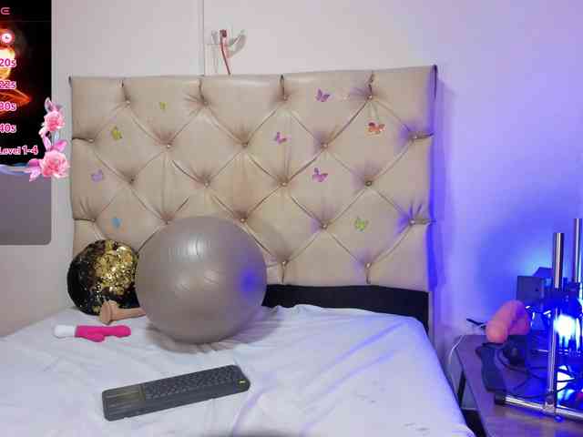 cleopatra-hot webcam