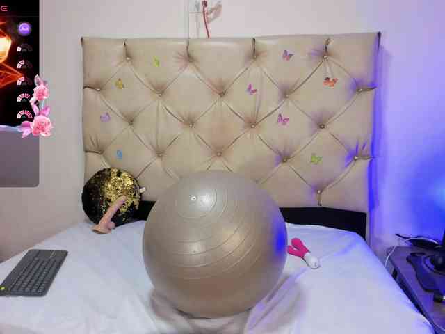 cleopatra-hot webcam