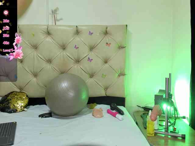 cleopatra-hot webcam