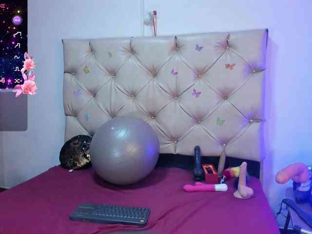 cleopatra-hot webcam