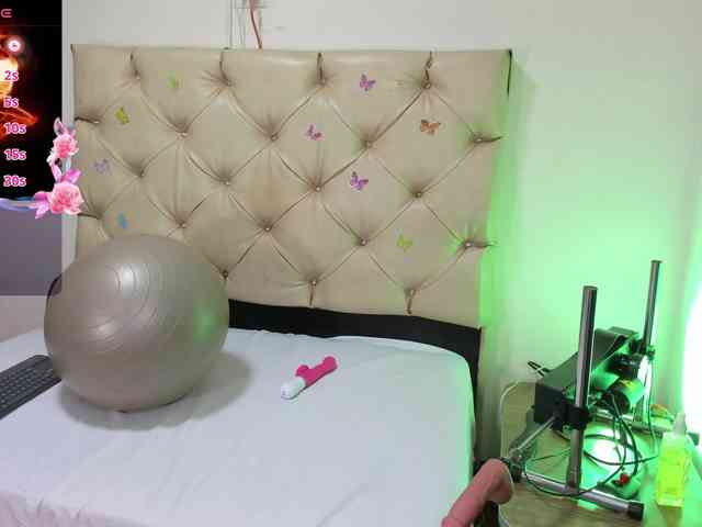 cleopatra-hot webcam