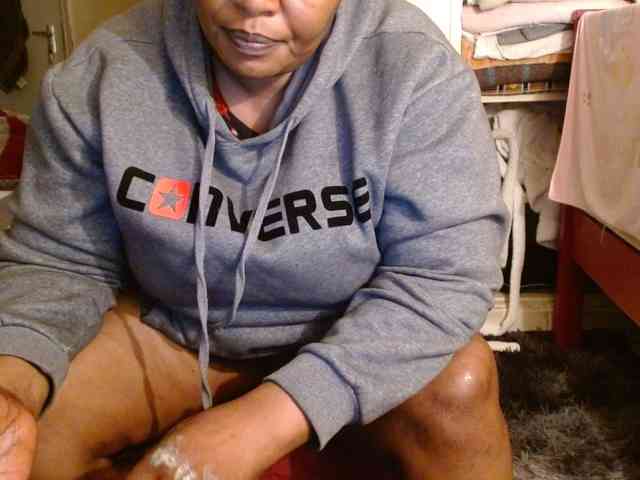 Sexiemama webcam