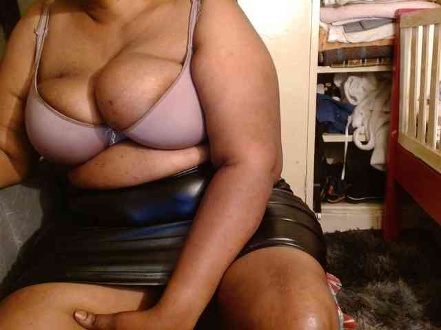 Sexiemama webcam