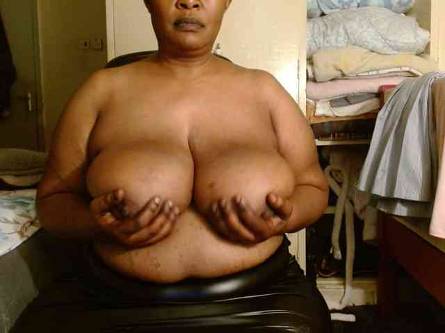 Sexiemama webcam