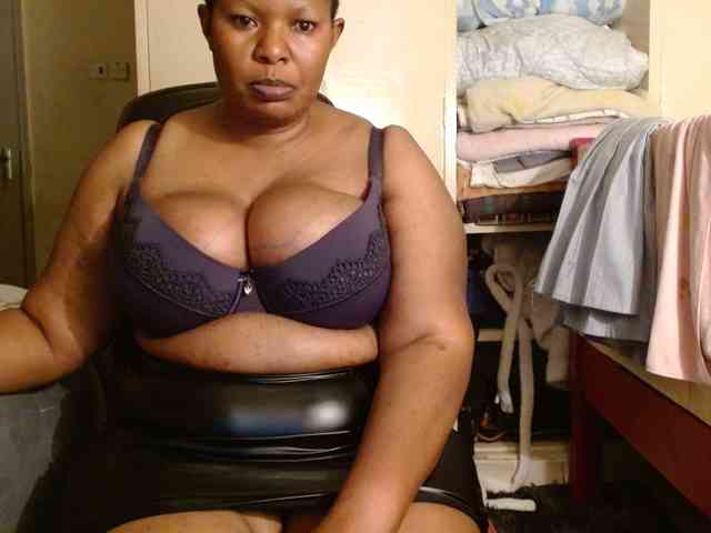 Sexiemama webcam