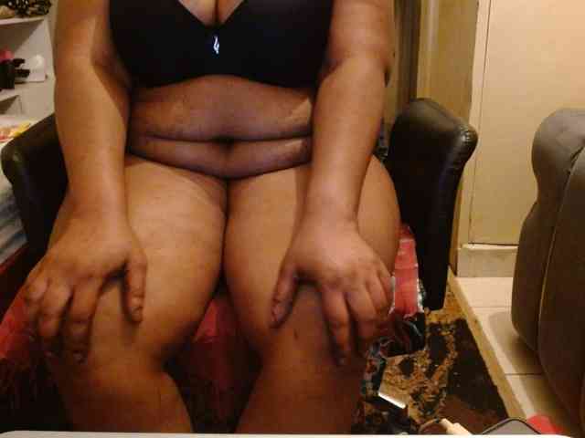 Sexiemama webcam