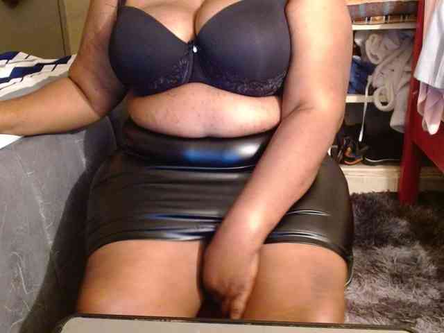 Sexiemama webcam