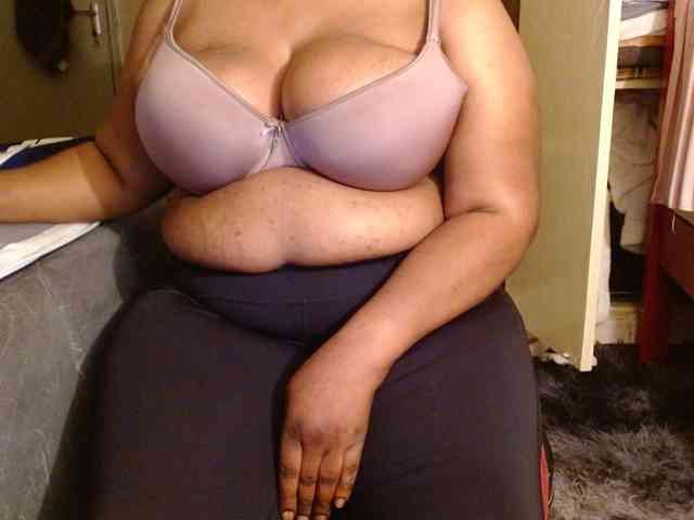Sexiemama webcam