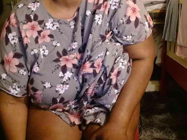 Sexiemama webcam